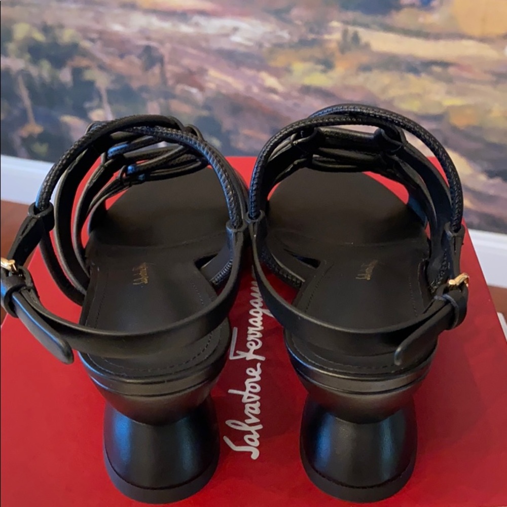 Authentic Salvatore Ferragamo Sirmio Cage Sandal - Picture 6 of 14